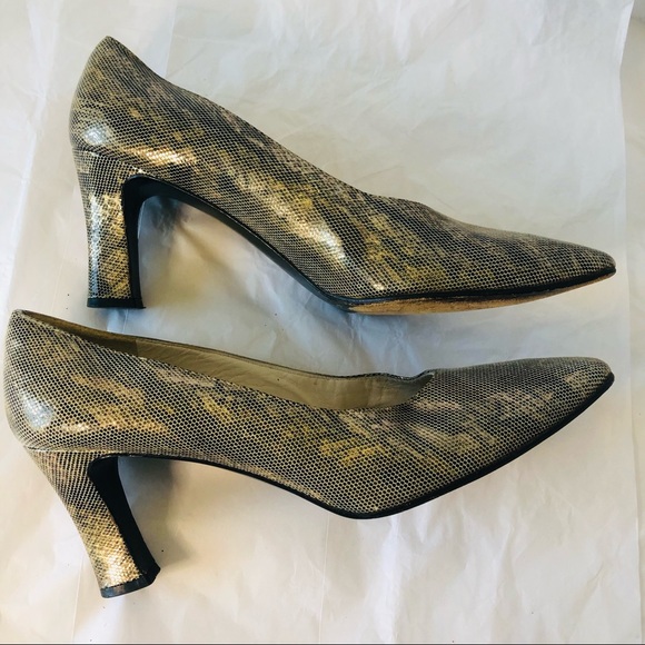 Stuart Weitzman Metallic Pumps - Picture 11 of 12